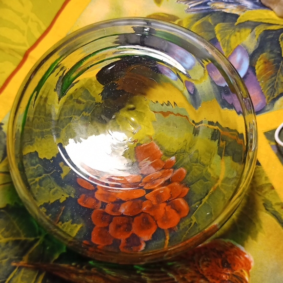 Handblown Glass Bowl with HandBlown Chilli Pepper 6" x 2" Green Rim Kitchen Art - Picture 3 of 10